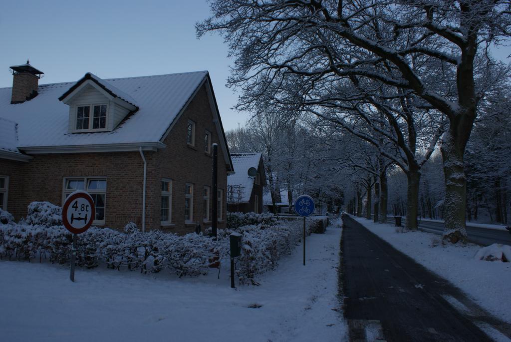 B&B Van Hunebed Naar Jullie Bed Schoonoord Exterior photo