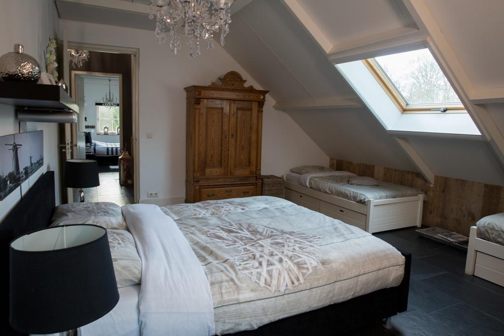 B&B Van Hunebed Naar Jullie Bed Schoonoord Room photo